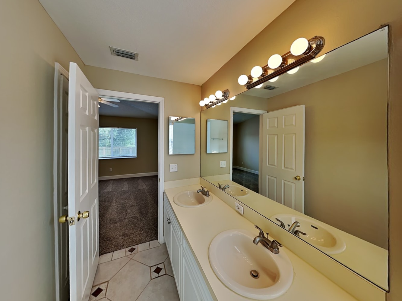 13521 Prestwick Dr, Riverview photo 12