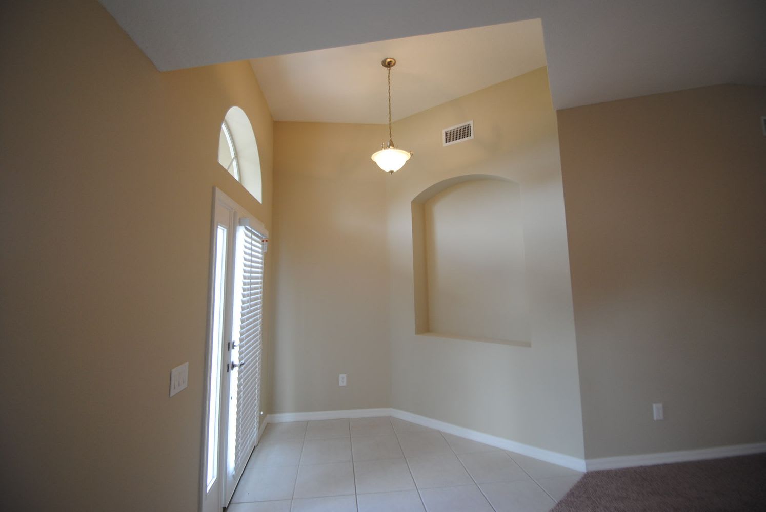 13528 Fladgate Mark Dr, Riverview photo 2