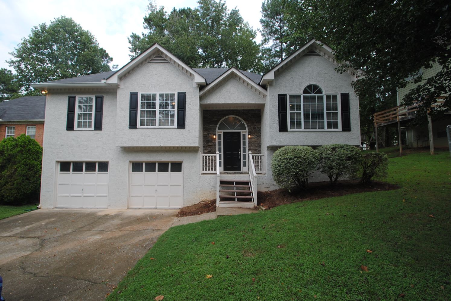 1354 Windage Ct SW, Marietta photo 1