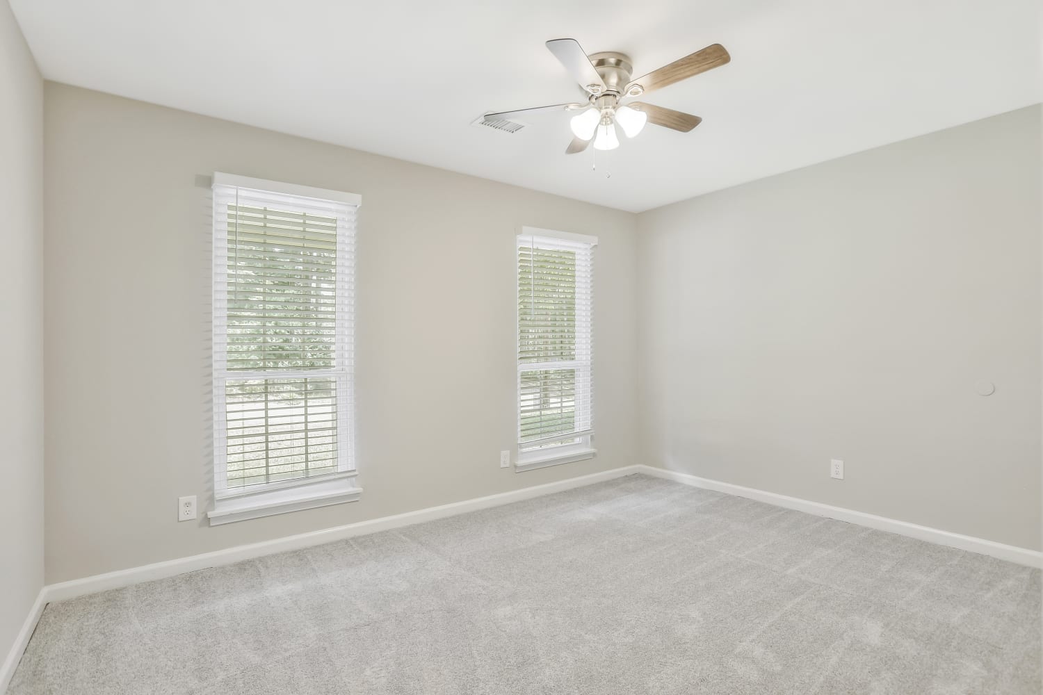 1356 Gray Rock Dr, Marietta photo 15