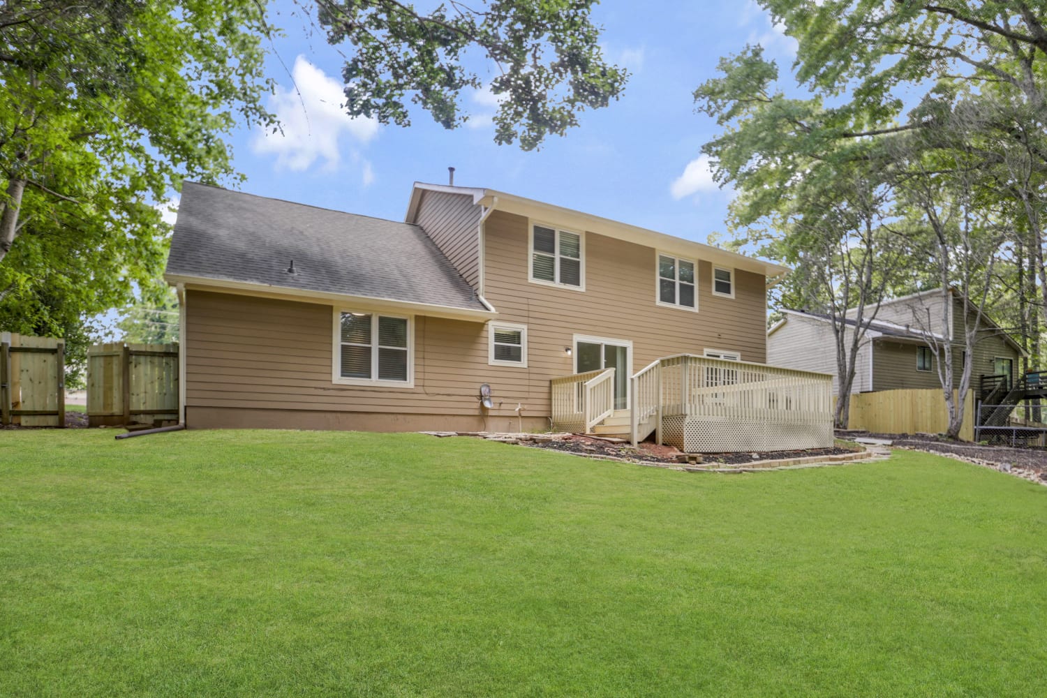 1356 Gray Rock Dr, Marietta photo 23