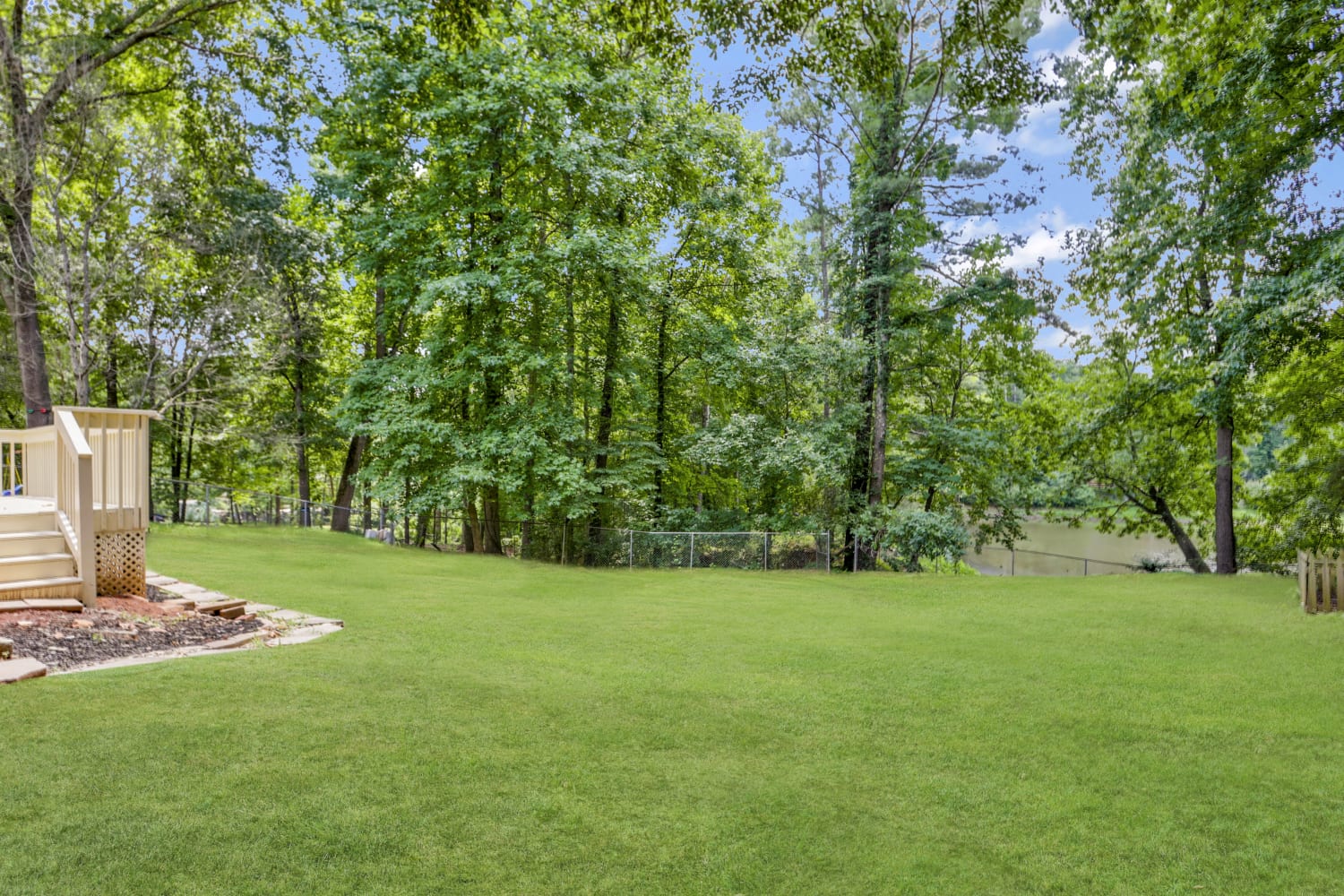 1356 Gray Rock Dr, Marietta photo 22