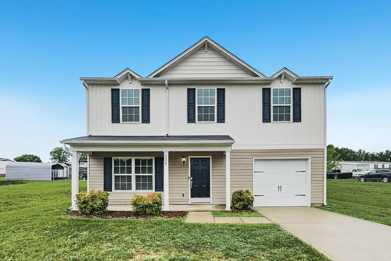 1357 Steven Dr, Salisbury photo 1