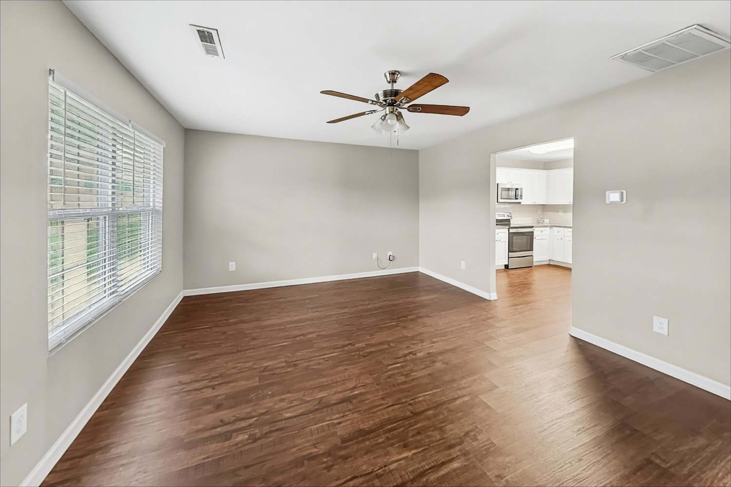 1357 Steven Dr, Salisbury photo 6