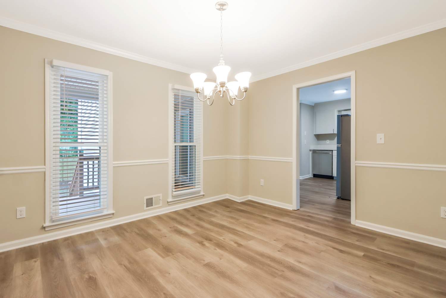 1358 Briers Dr, Stone Mountain photo 11