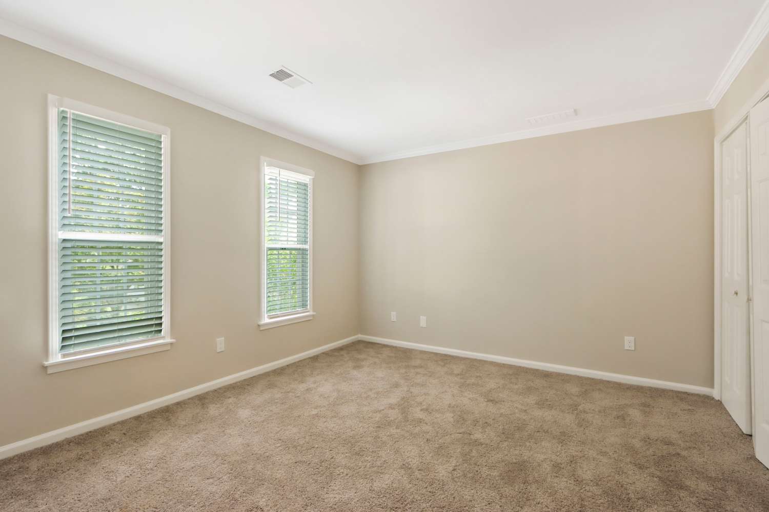 1358 Briers Dr, Stone Mountain photo 18