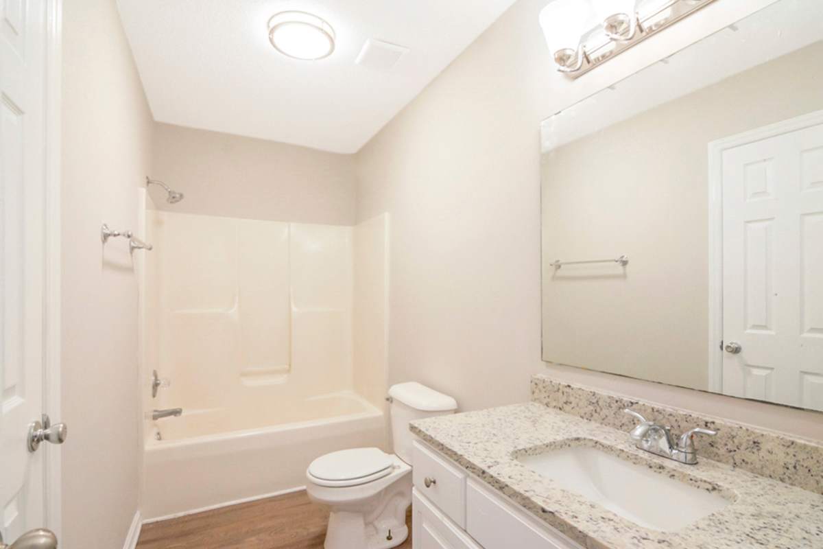 136 Kings Way, Angier photo 14