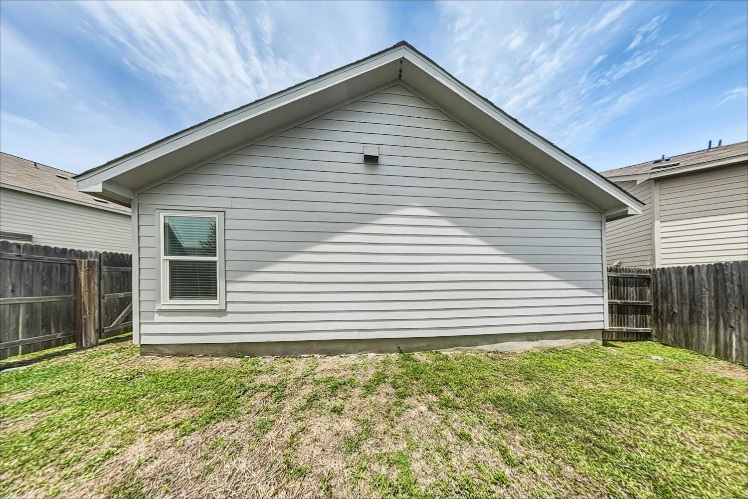 136 Parish Ln, New Braunfels photo 6