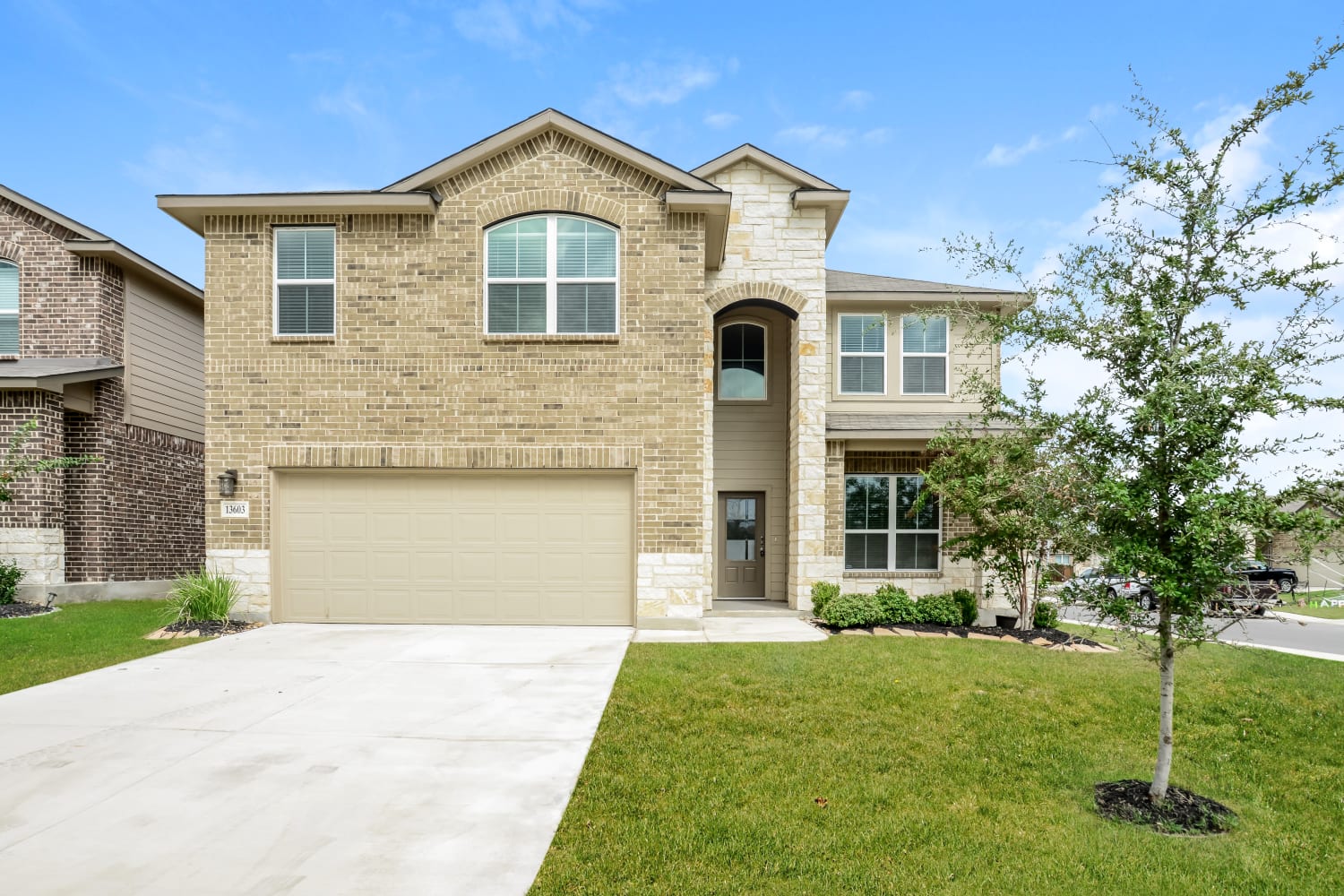 13603 McBride Bnd, San Antonio photo 1