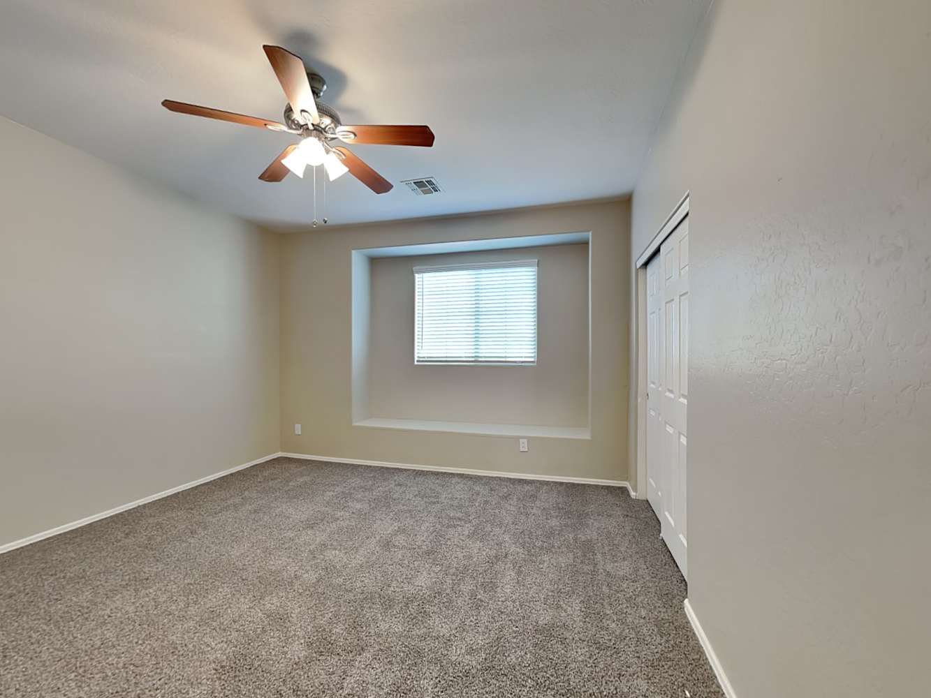 13607 W Acapulco Ln, Surprise photo 19