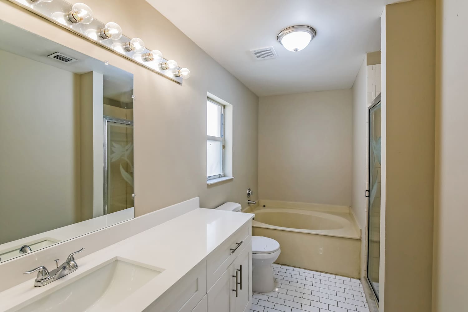 1365 SW 106th Ave, Pembroke Pines photo 14