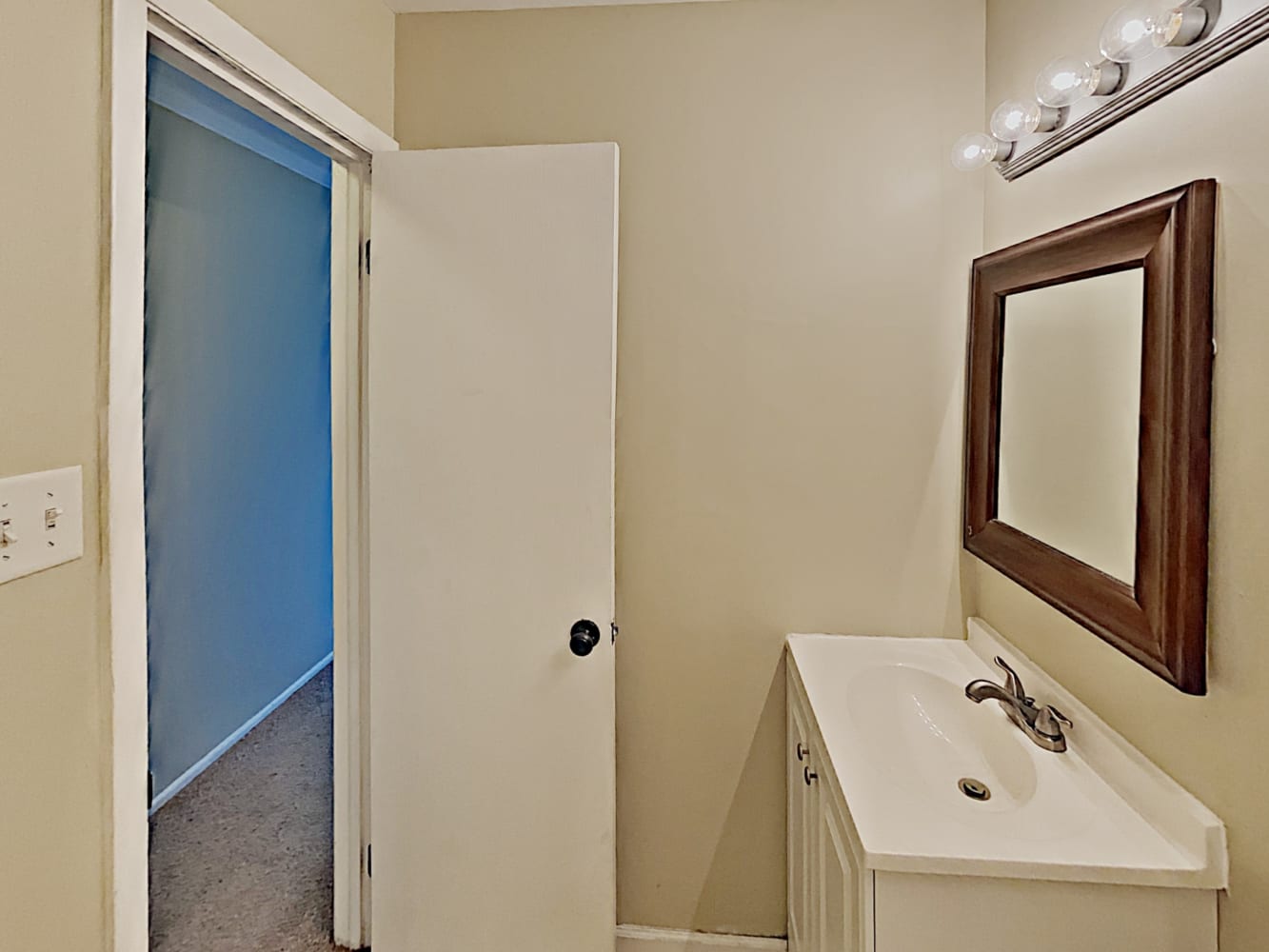 1369 Westchester Dr, Glendale Heights photo 15
