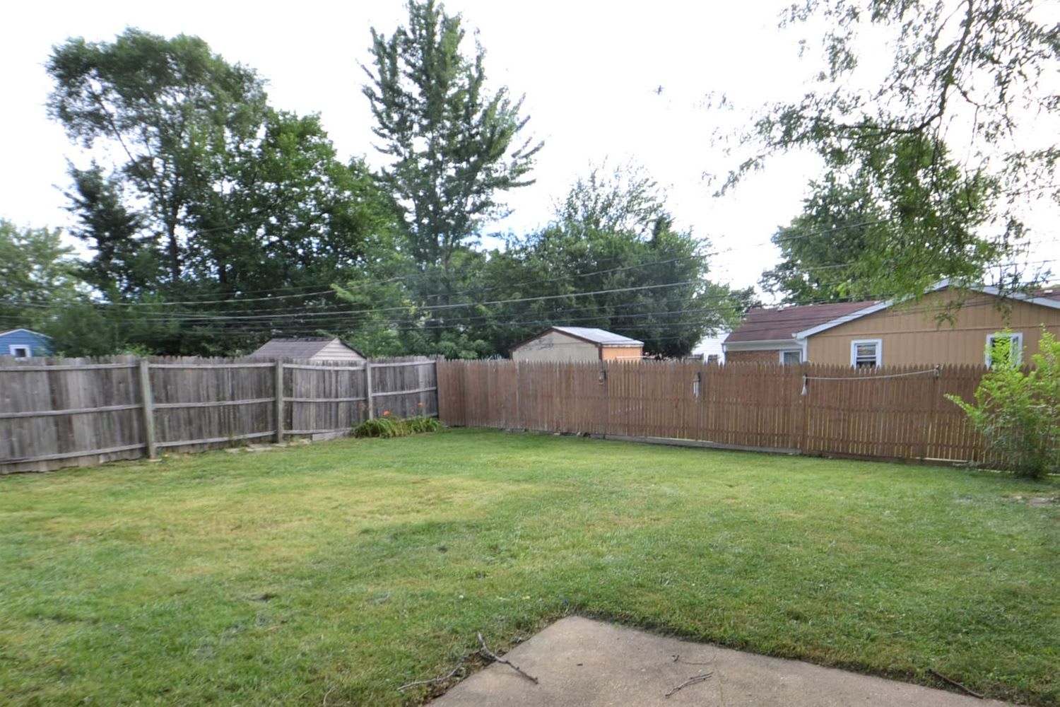 1369 Westchester Dr, Glendale Heights photo 17