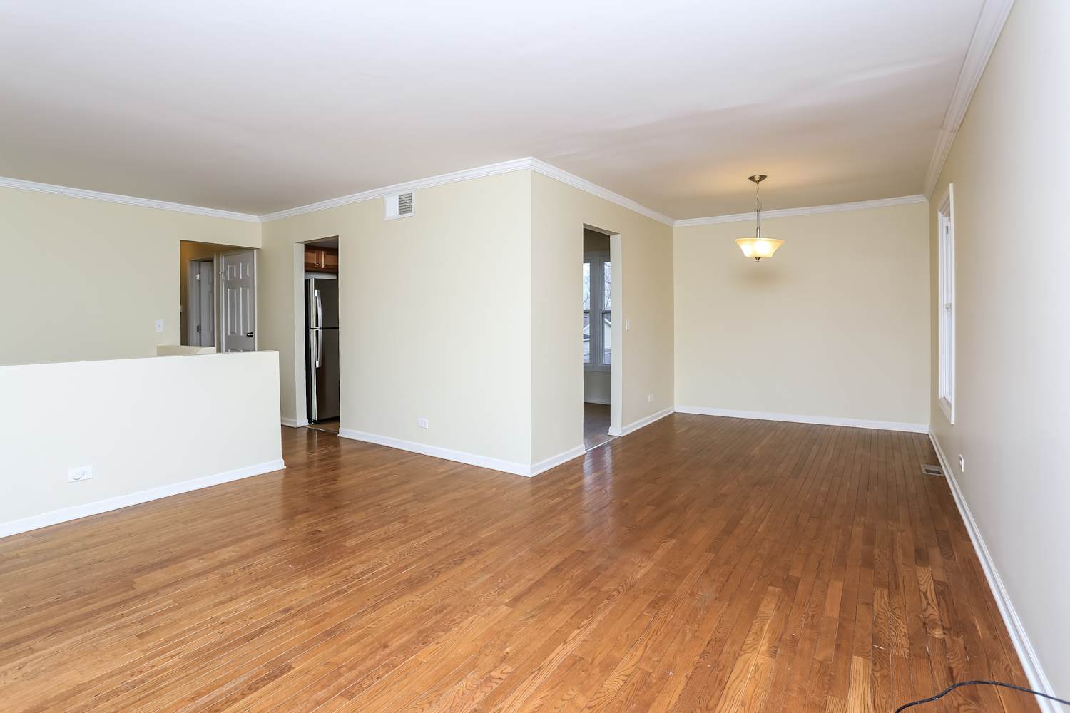 137 Mayfield Dr, Bolingbrook photo 7