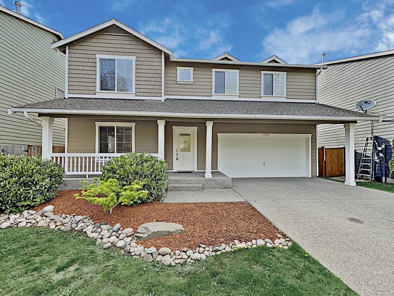 13708 117th Ave E, Puyallup photo 1
