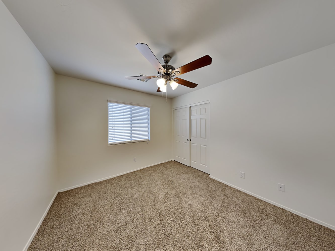 13737 W Solano Dr, Litchfield Park photo 13