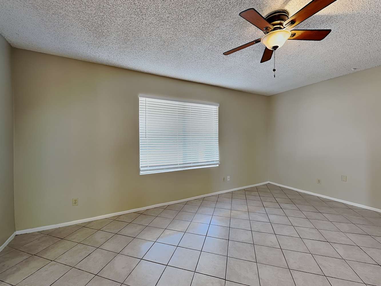 13802 N 45th Ave, Glendale photo 16