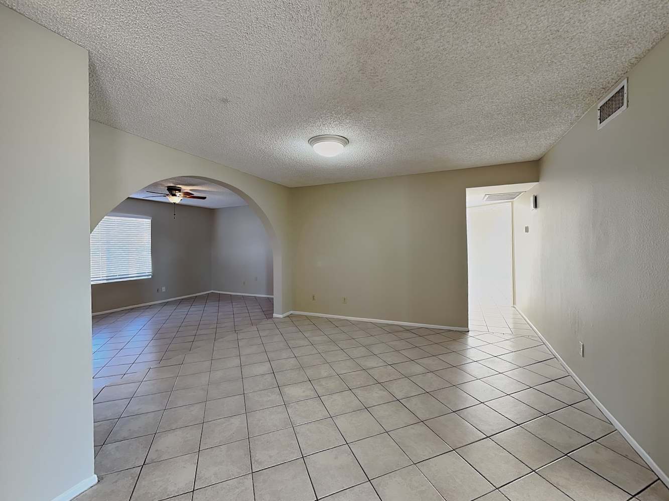 13802 N 45th Ave, Glendale photo 8