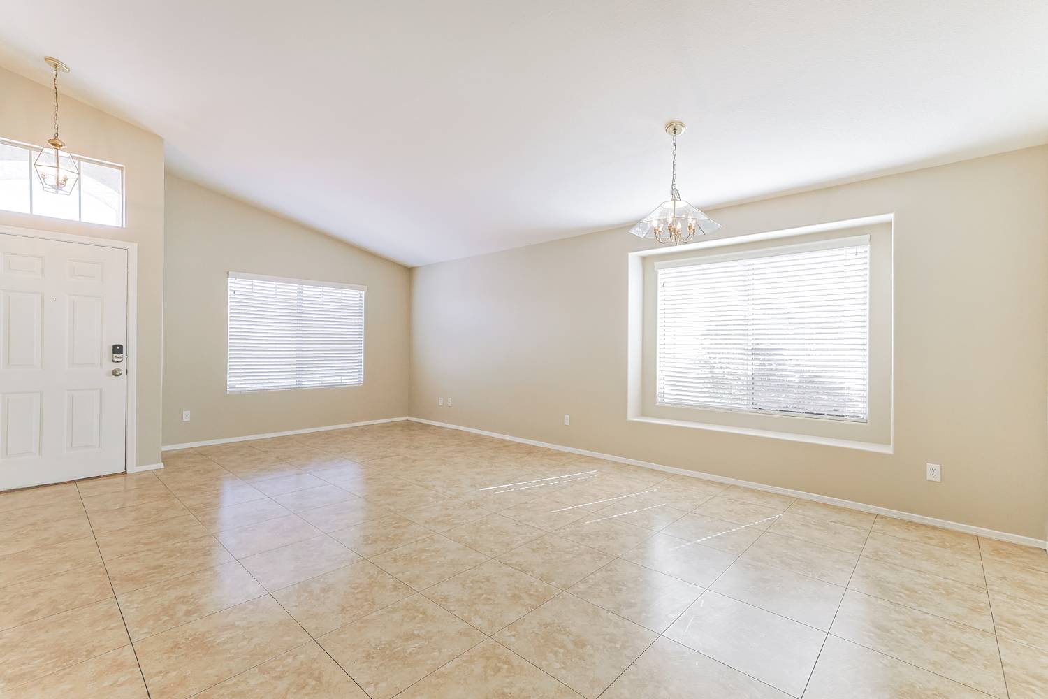 1391 E Gary Dr, Chandler photo 8