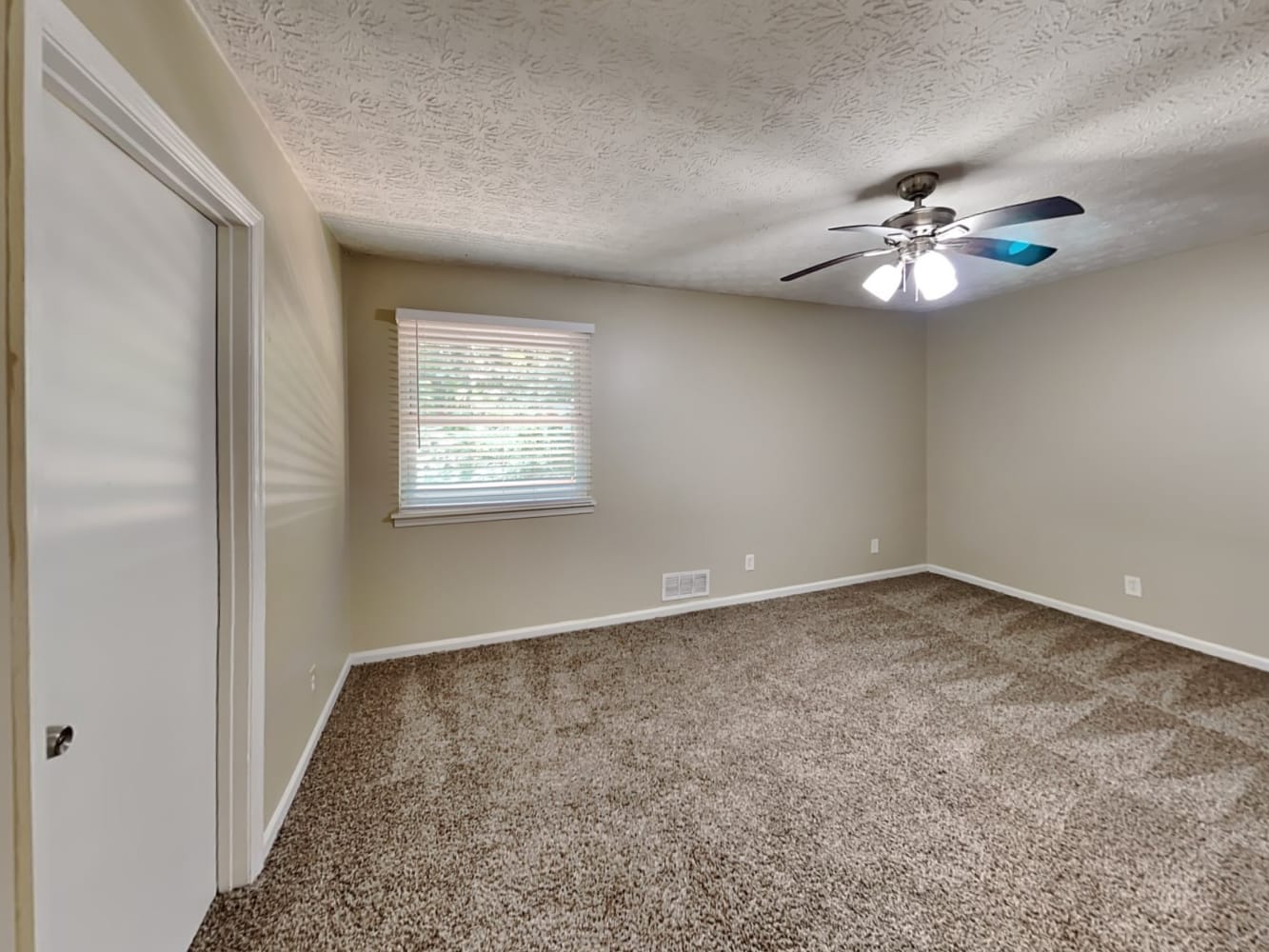 1393 Mountain Overlook Ct, Marietta photo 10