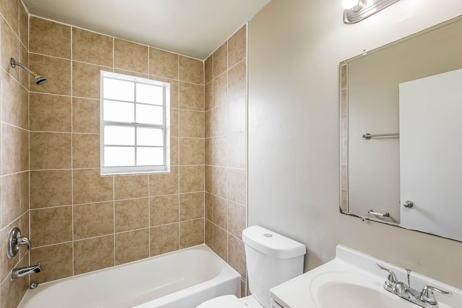 14002 SW 161st Ter, Miami photo 16