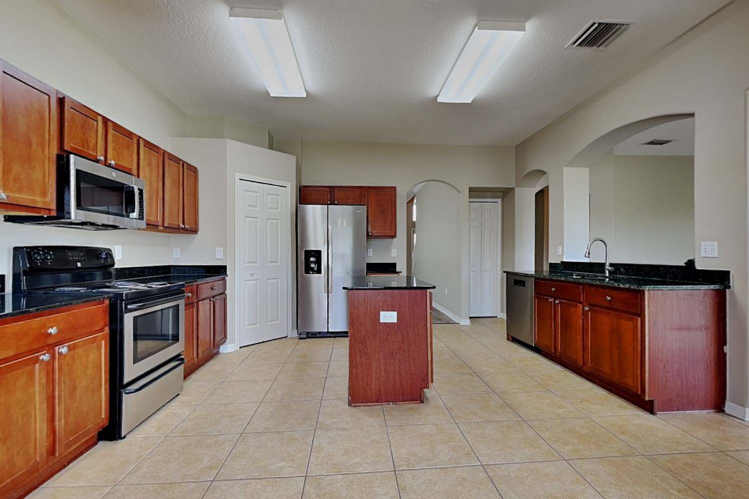1401 Gallberry Ct, Trinity photo 8