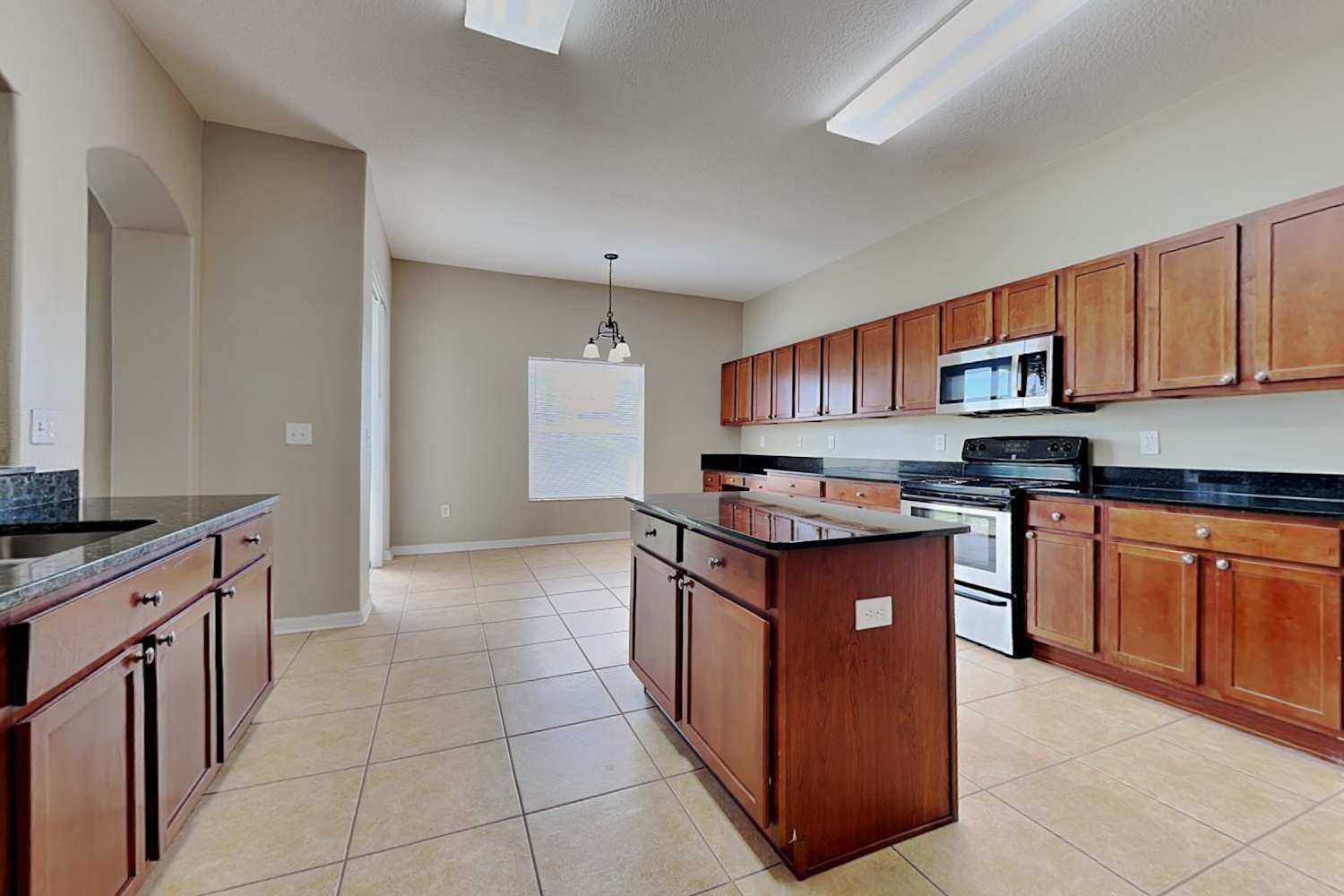 1401 Gallberry Ct, Trinity photo 9