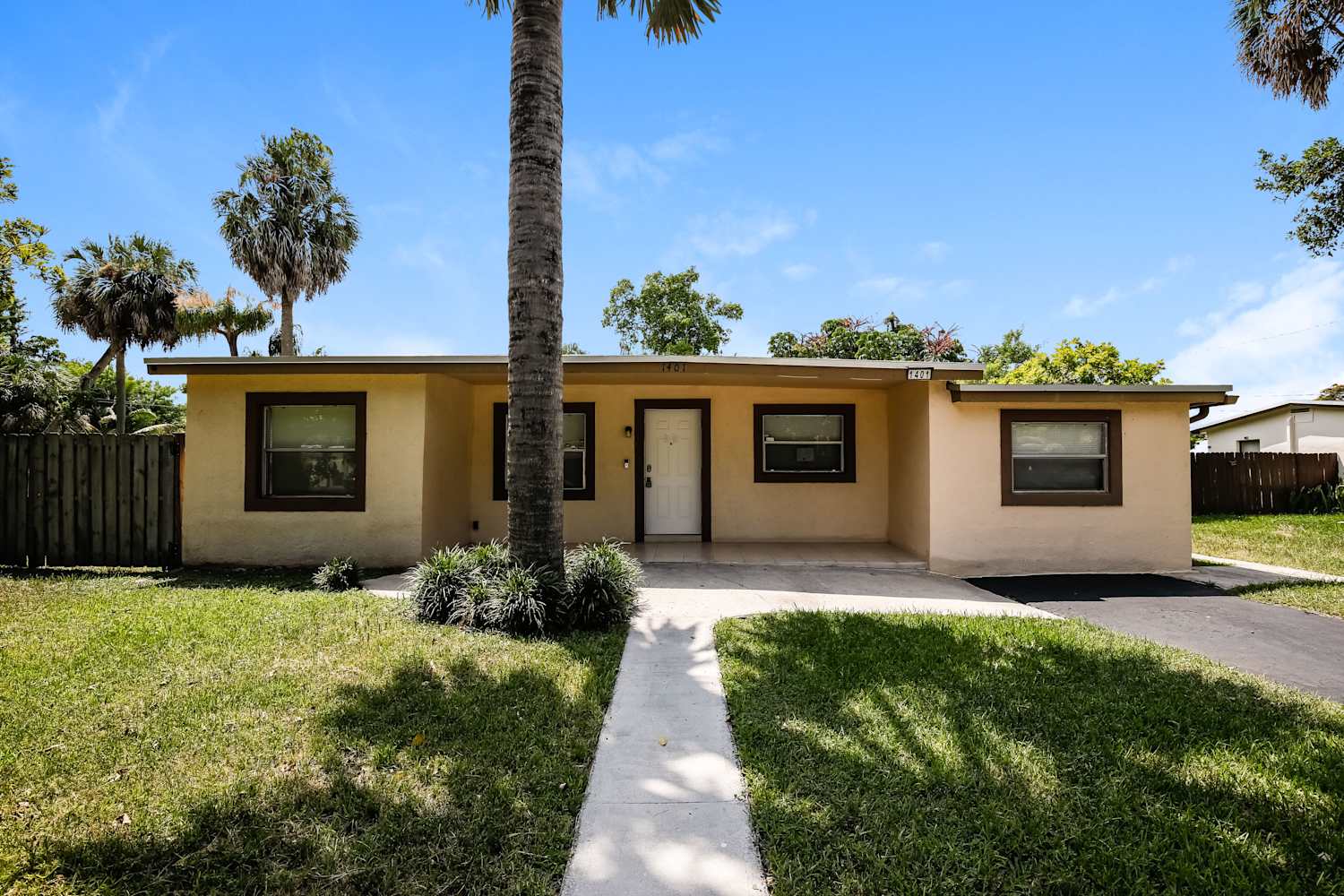 A house we rent in Margate, FL