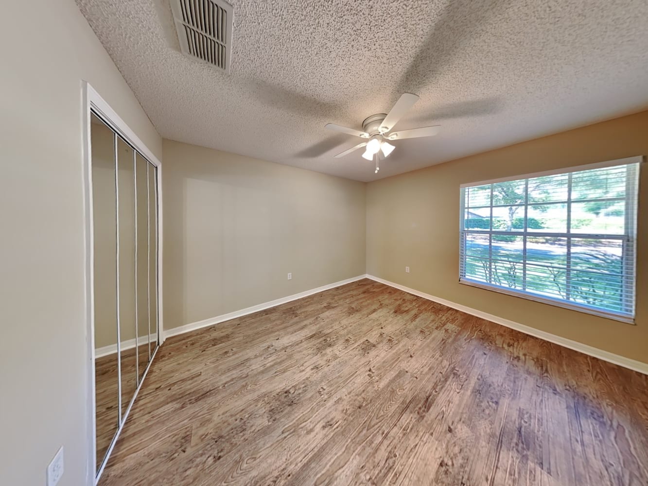1402 Whispering Woods Way, Deland photo 10