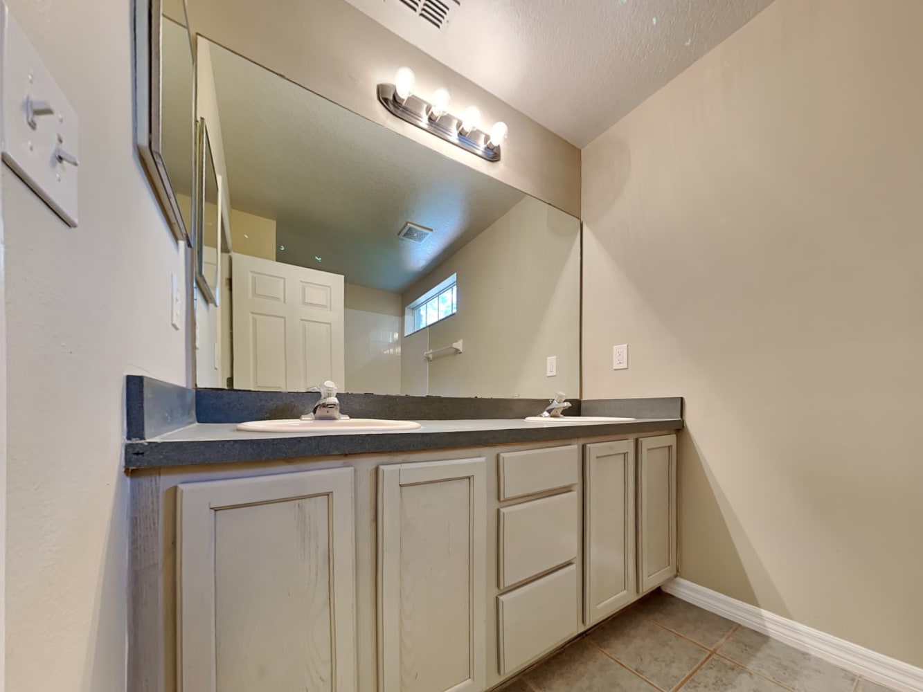 1402 Whispering Woods Way, Deland photo 15