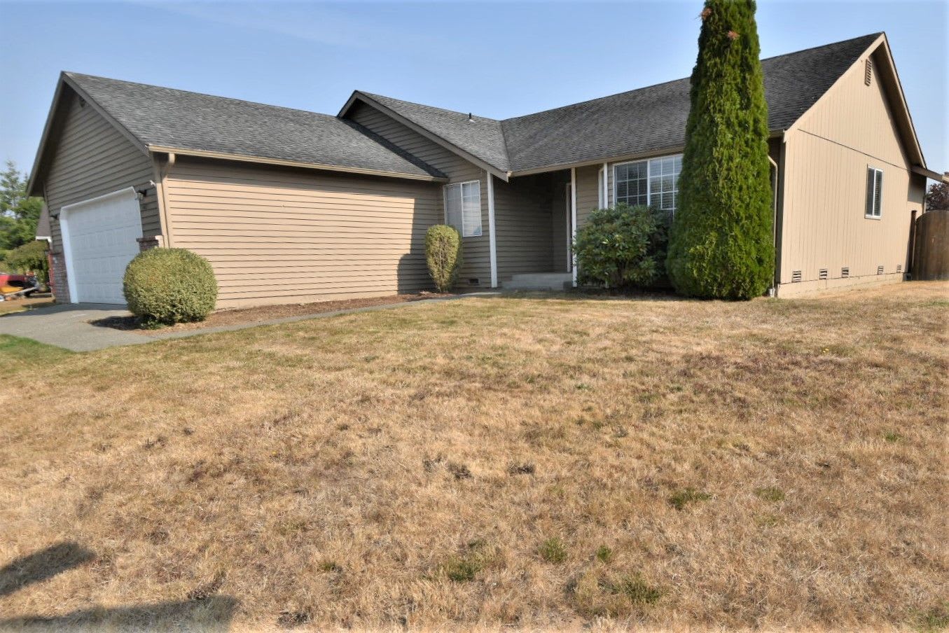 Front of 14021 53rd Dr NE, Marysville, WA
