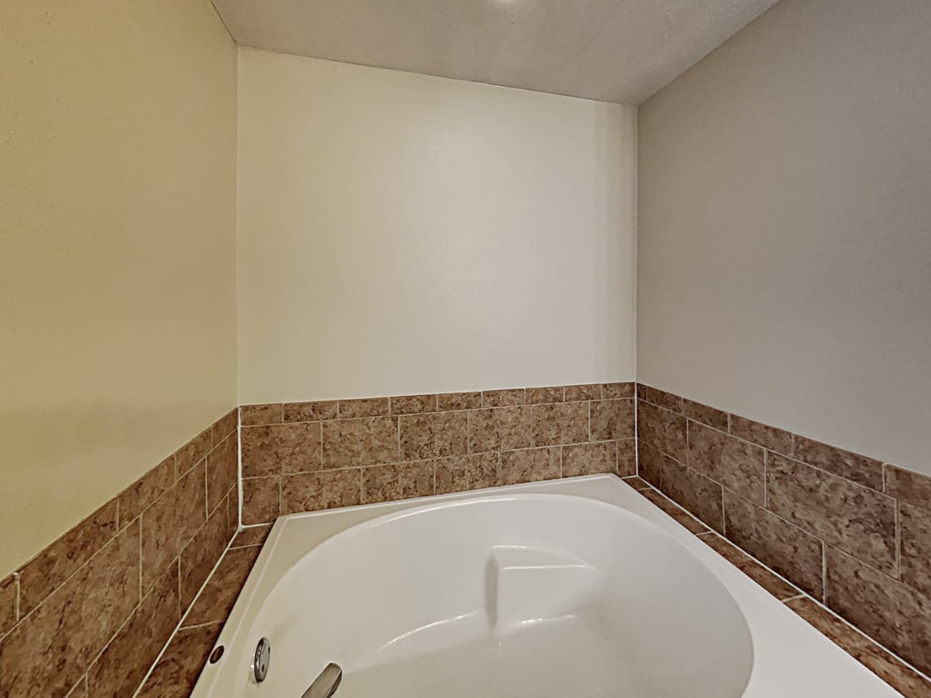 1404 Windy Bluff Dr, Minneola photo 15