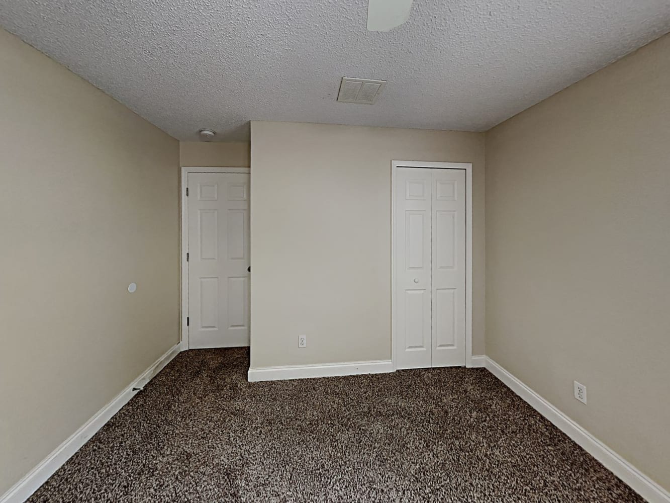1404 Windy Bluff Dr, Minneola photo 11