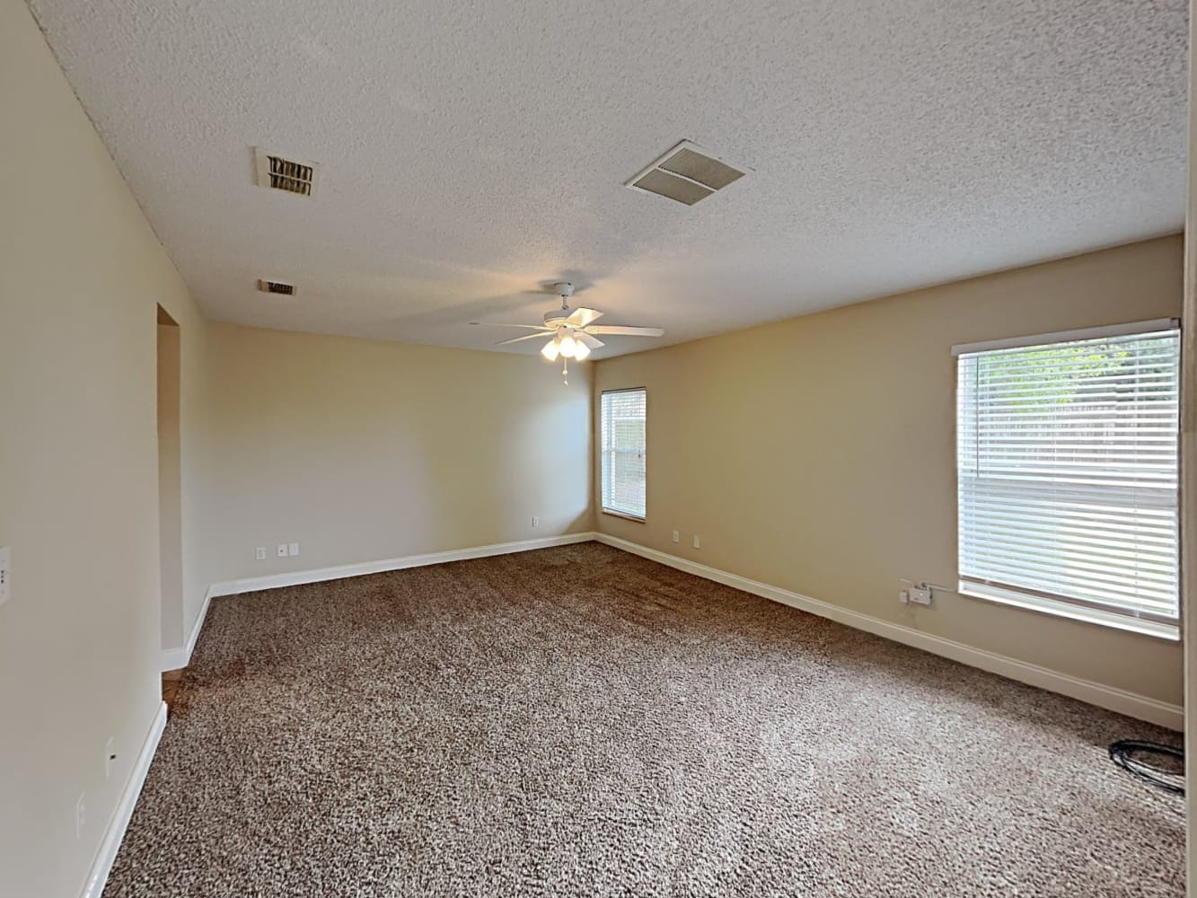1404 Windy Bluff Dr, Minneola photo 6