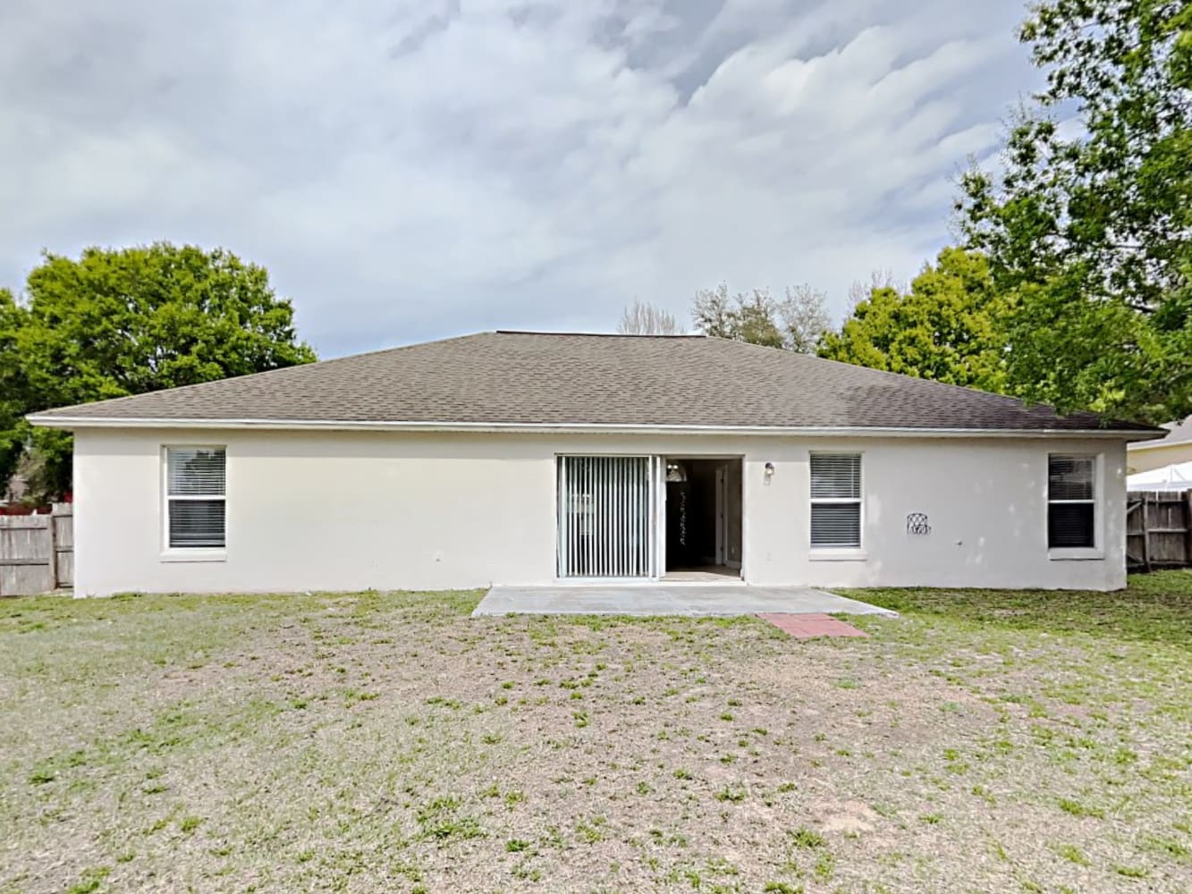 1404 Windy Bluff Dr, Minneola photo 16
