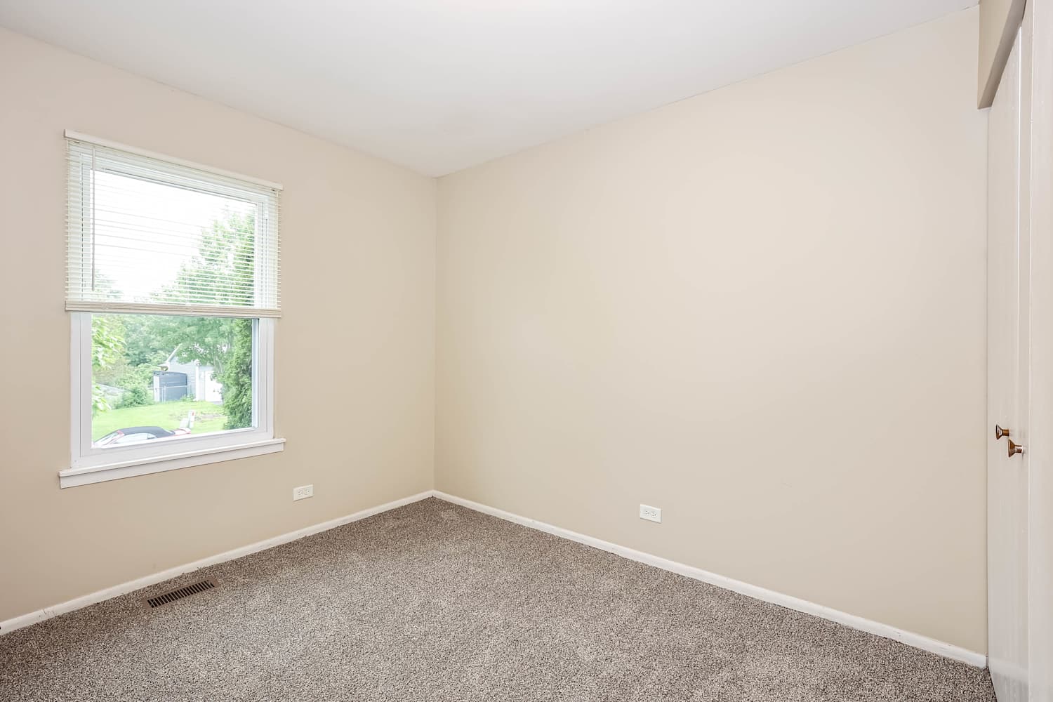 1405 N Parkview Ter, Algonquin photo 14