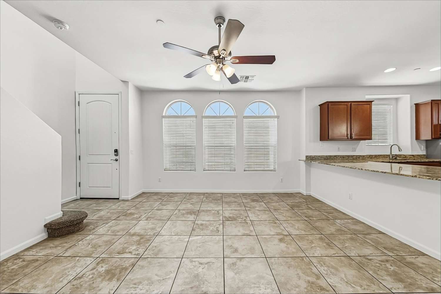 1407 S Moccasin Trl, Gilbert photo 6