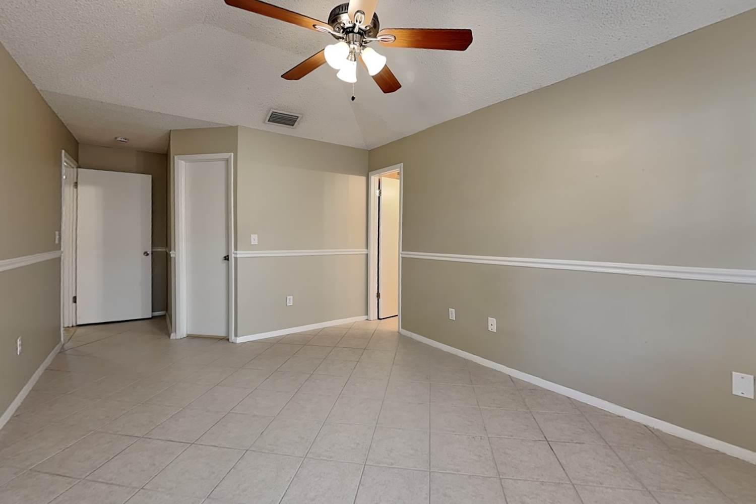 1410 High Knoll Dr, Brandon photo 14