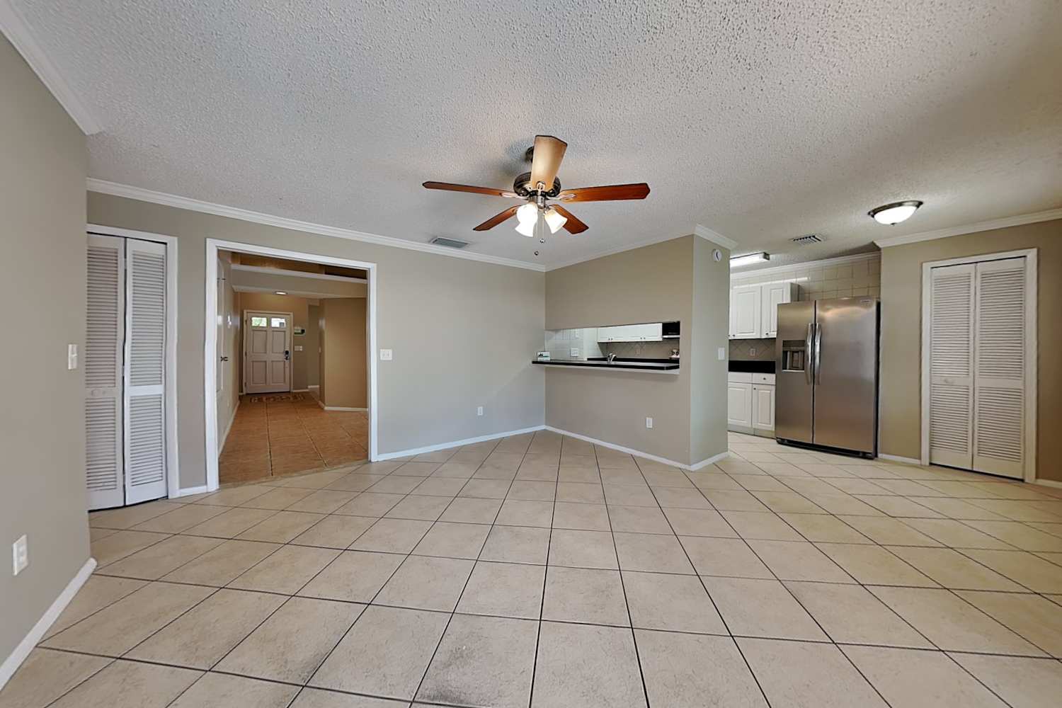 1410 High Knoll Dr, Brandon photo 7