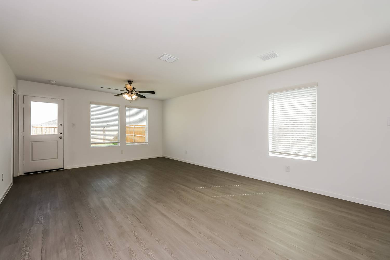 1410 Merlin Bluff Street, Forney photo 4