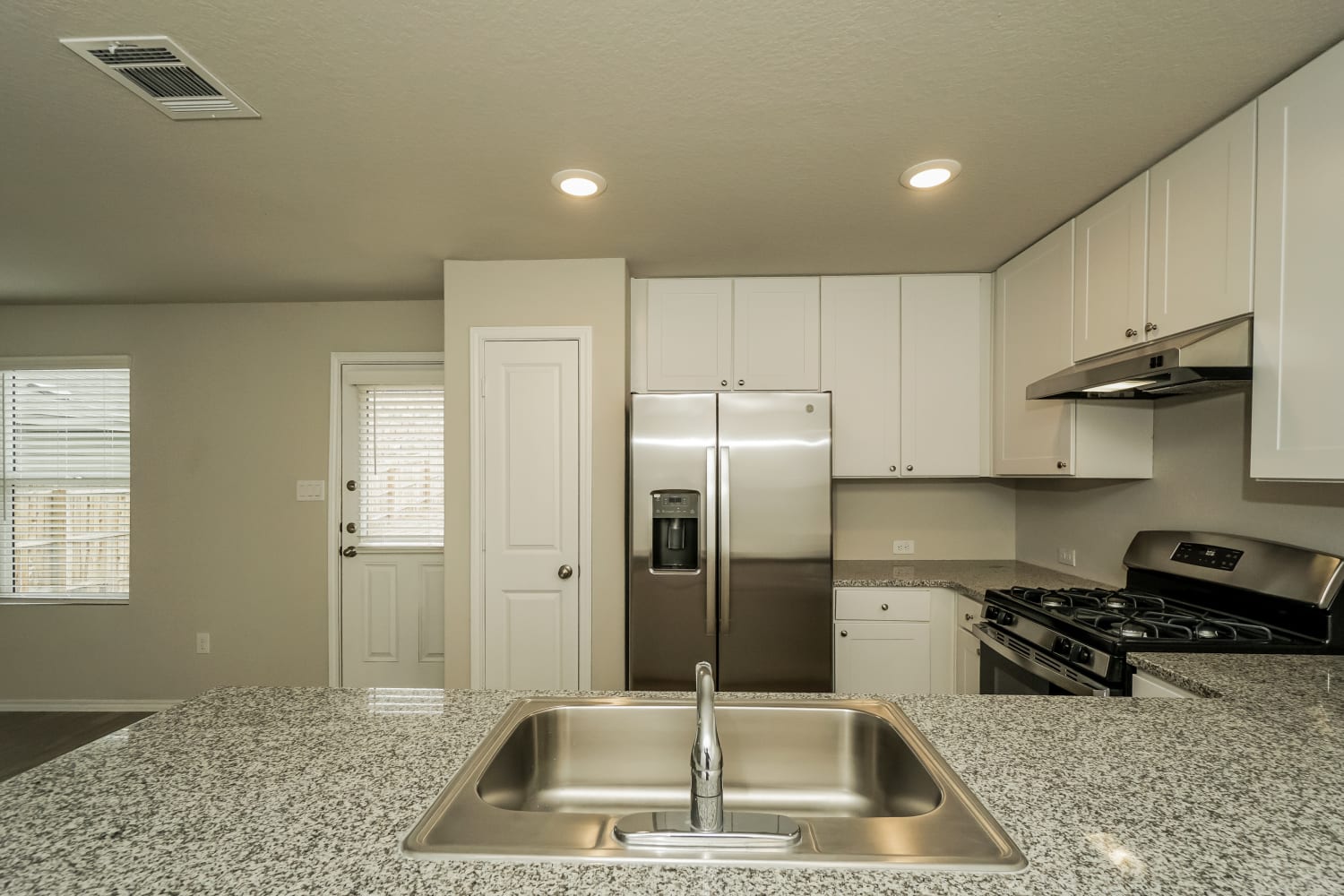 14102 Silos Meadows, San Antonio photo 8