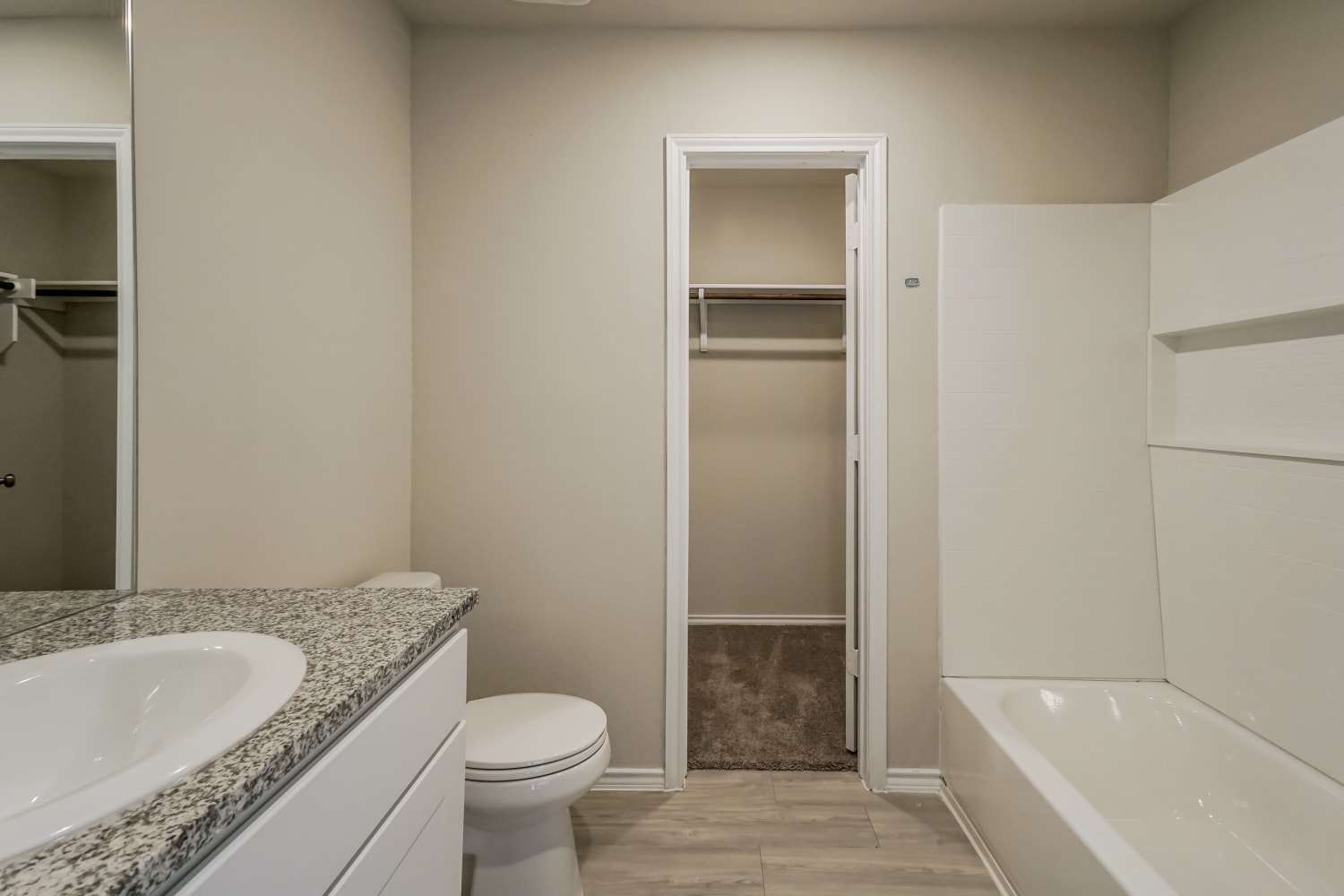 14102 Silos Meadows, San Antonio photo 10