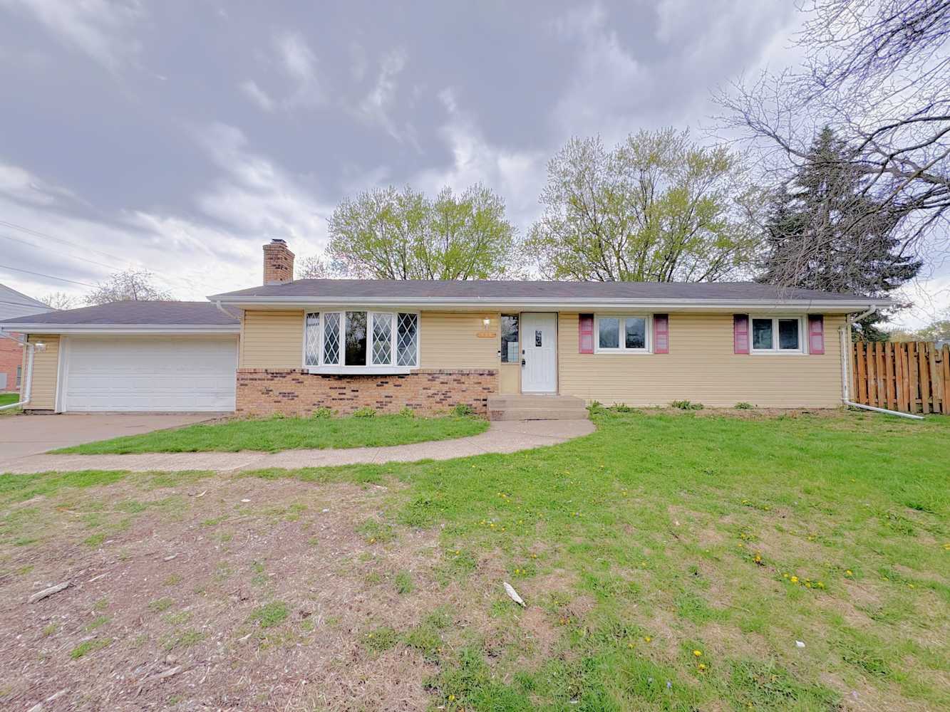 1411 Bidwell St, Saint Paul photo 1