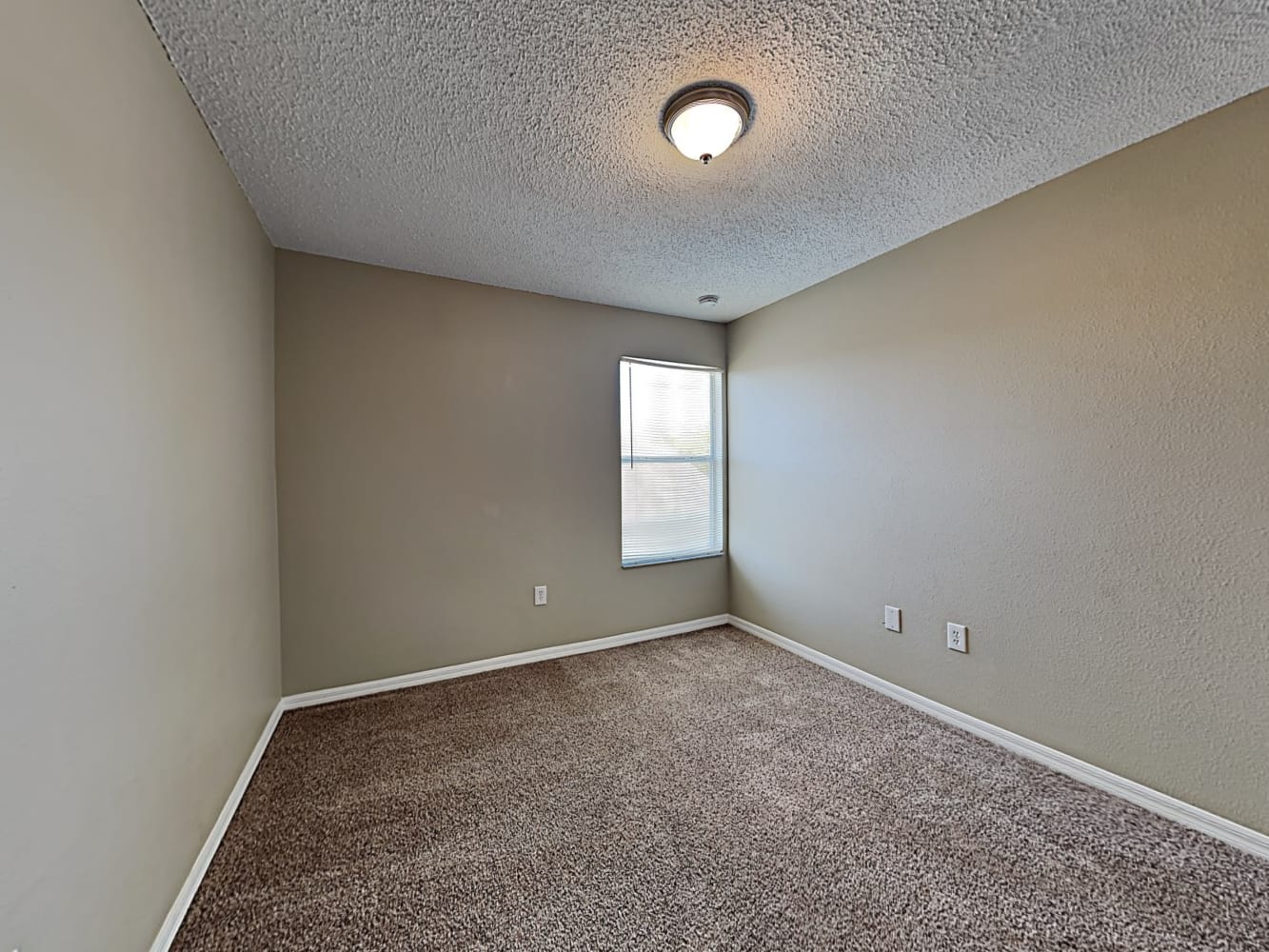 142 Southampton Dr, Kissimmee photo 14