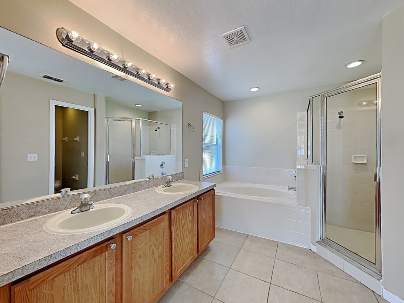 142 Southampton Dr, Kissimmee photo 15
