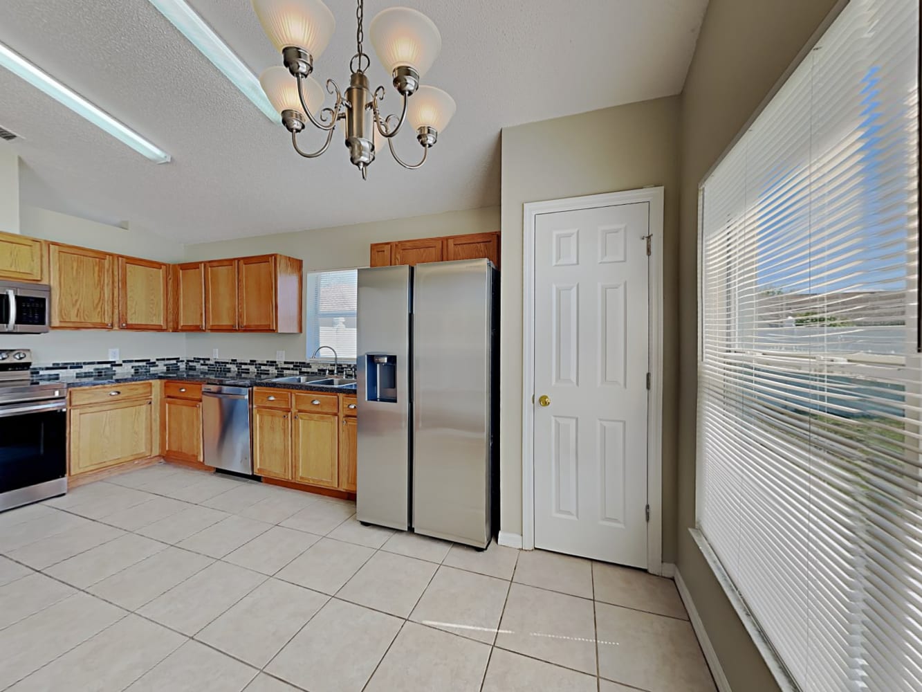 142 Southampton Dr, Kissimmee photo 9