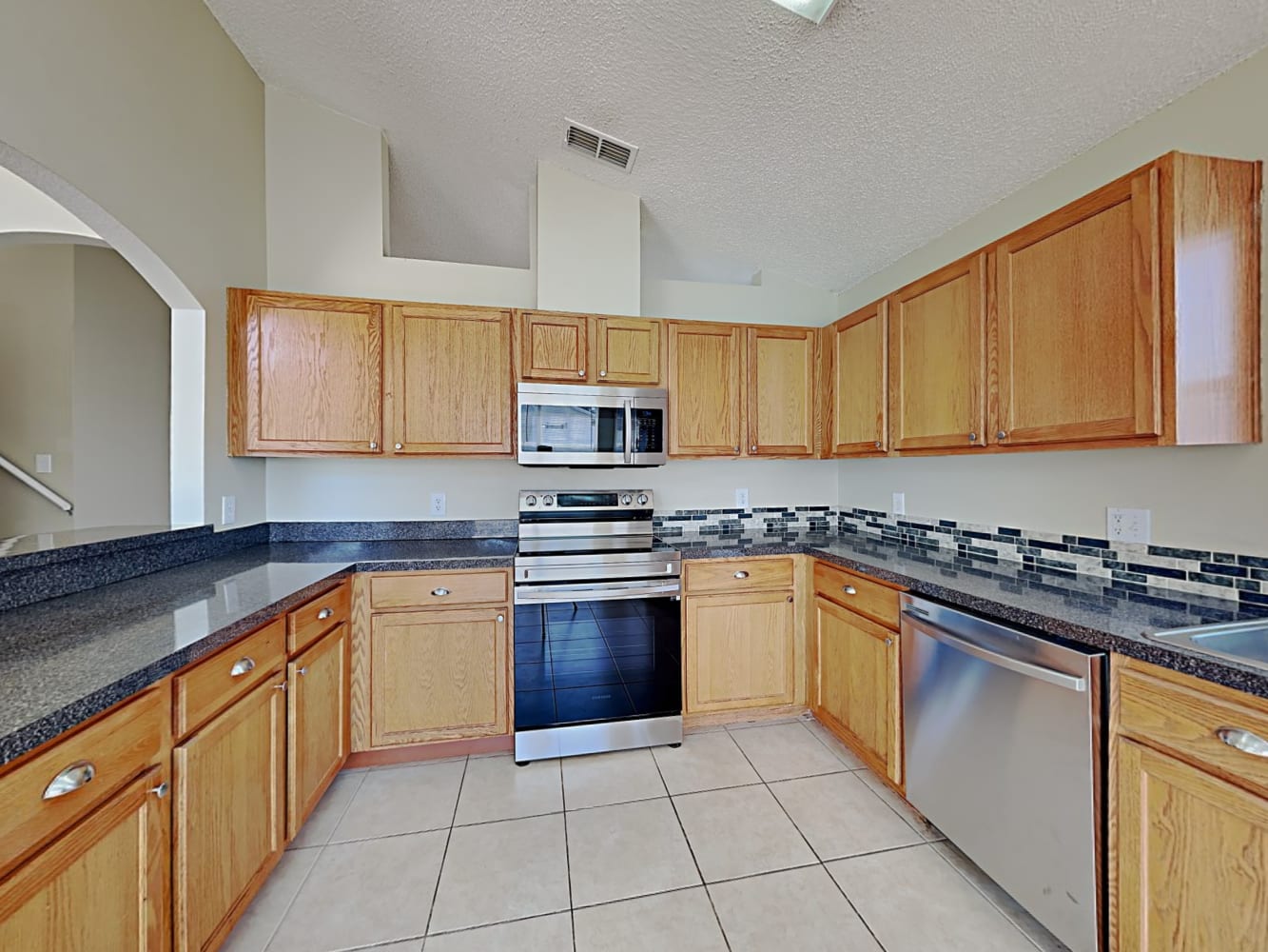 142 Southampton Dr, Kissimmee photo 8