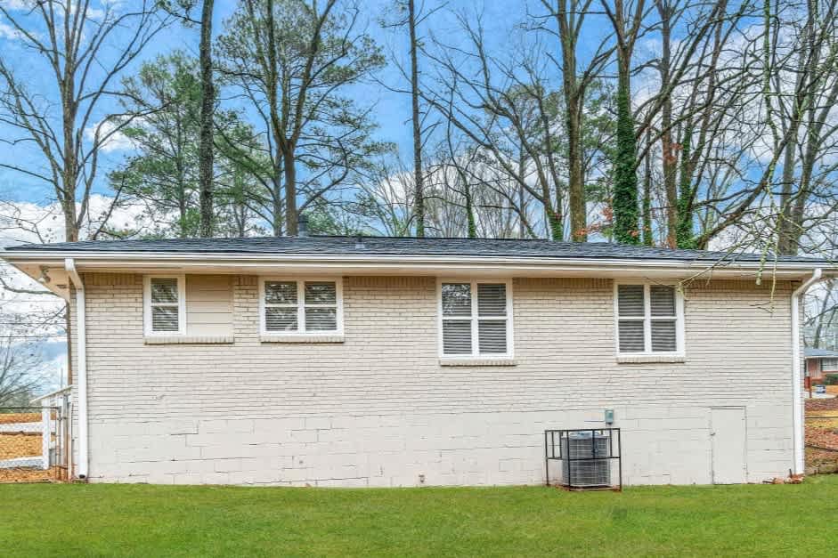 1421 Dennis Dr, Decatur photo 13