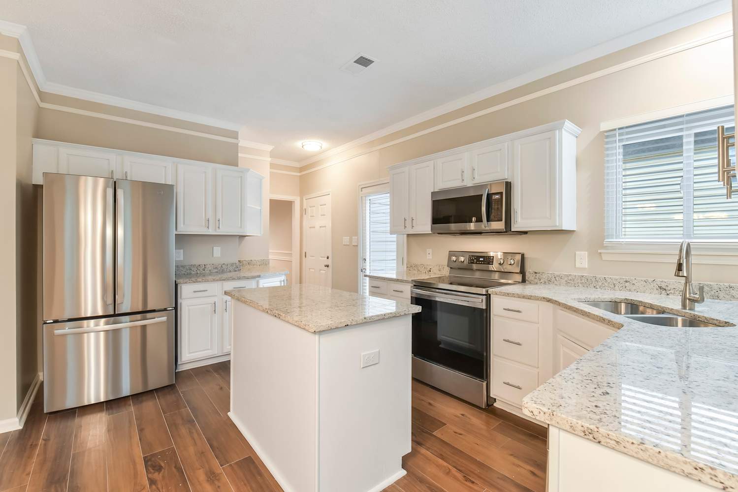 14214 Misty Brook Ln, Charlotte photo 9