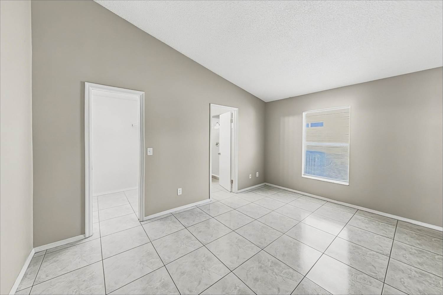 1422 Coldwater Ct, Orlando photo 6